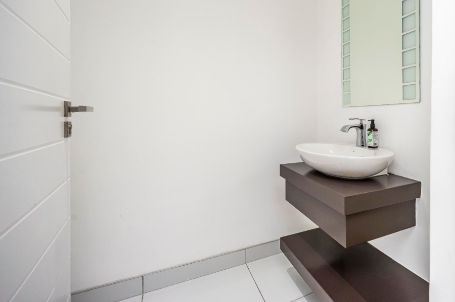 6 Bedroom Property for Sale in Balugha River Estate Eastern Cape